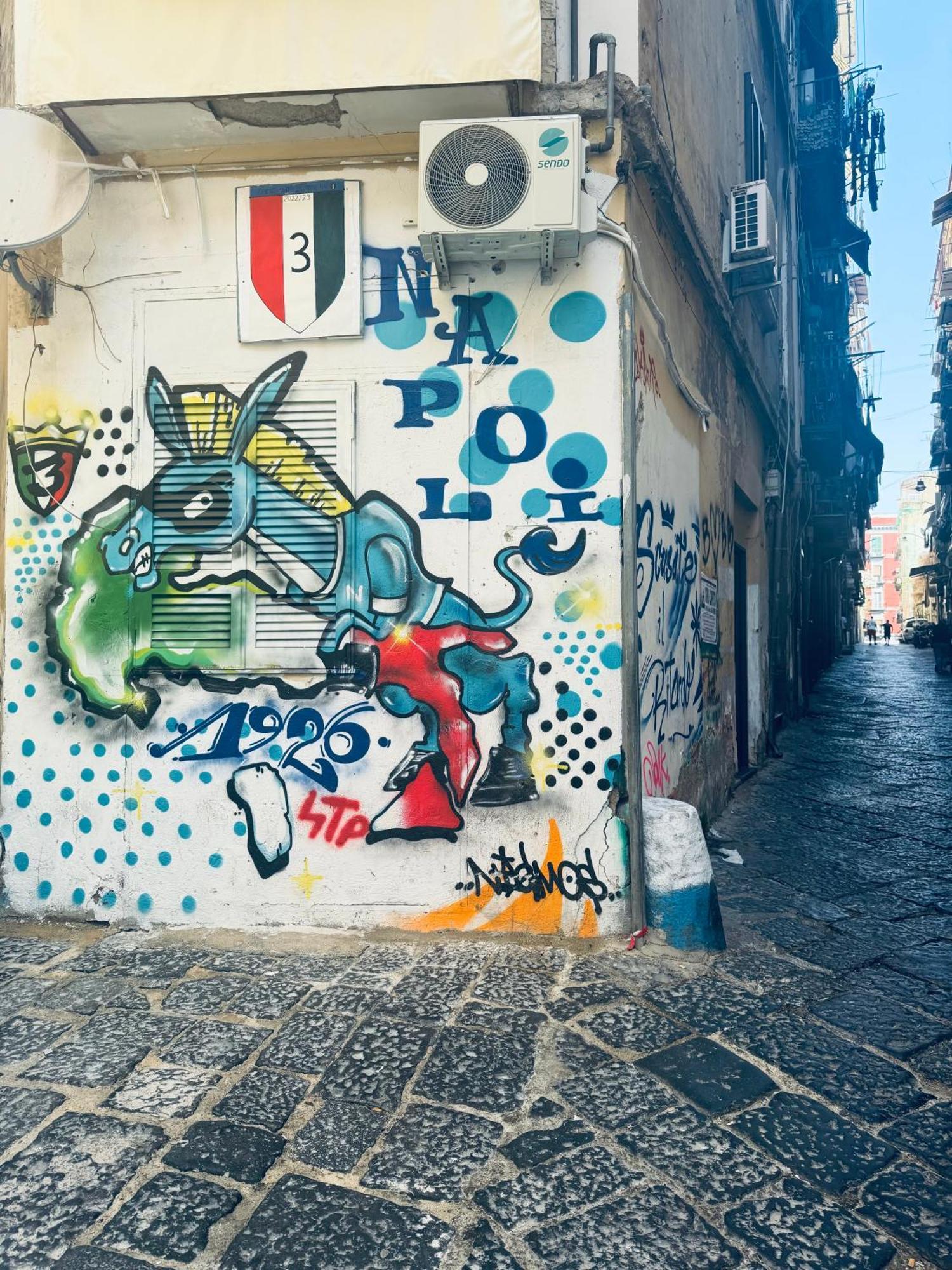Cuore Di Napoli Apartamento Exterior foto